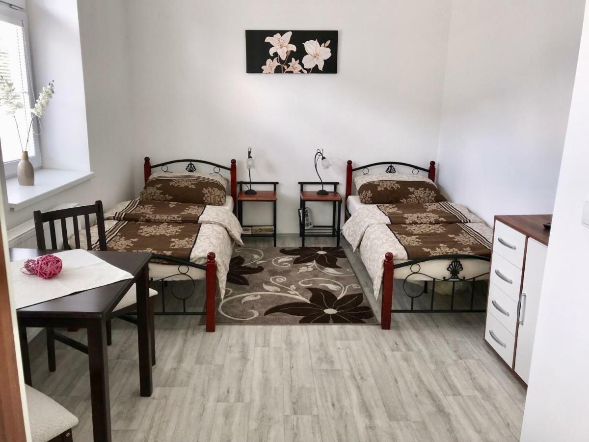 Apartmany Dagmar Mariánské Lázně Exterior foto